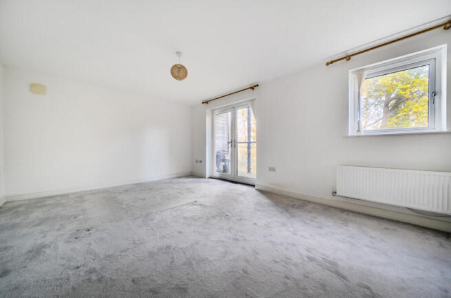 1385350-13-692737...