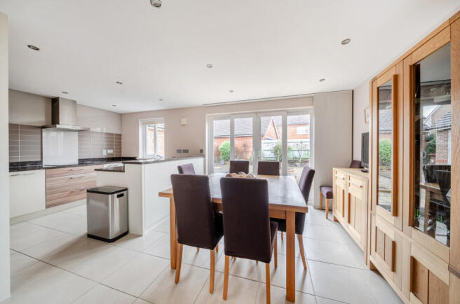 1394247-20-694923...