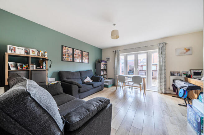 1388921-6-696a371...