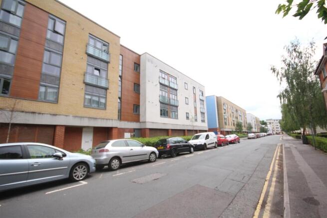 Wallis Place 15 Road Pic.JPG