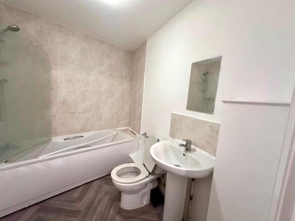 flat 8 12 tufton street .jpeg