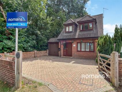 Manor Park Drive, Yateley, Hampshire