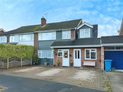 Ives Close, Yateley, Hampshire