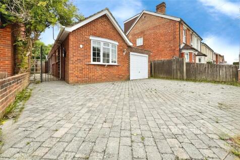 Branksome Hill Road, College Town, Sandhurst