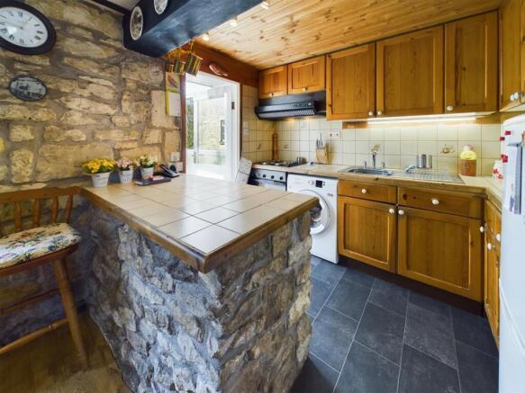 CAM03789G0-PR0010-ST