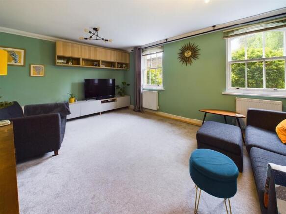 CAM03789G0-PR0021-ST