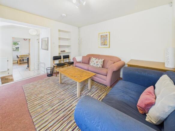 CAM03789G0-PR0081-ST