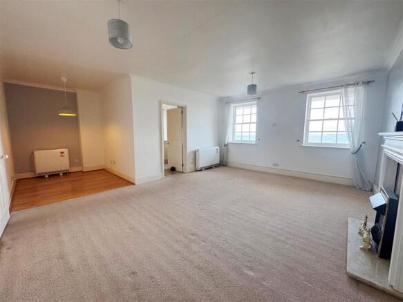 Living/Dining Room