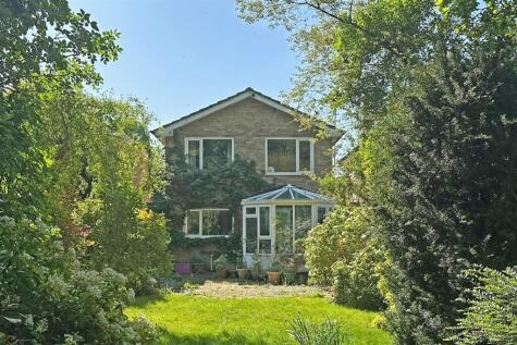 Jason Close, Redhill