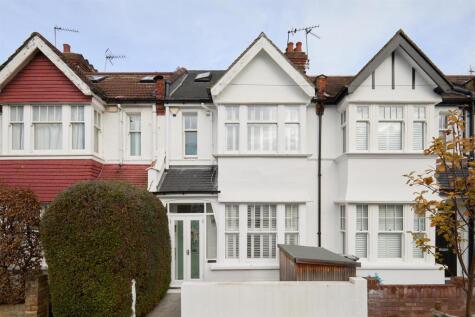 Riverview Grove, Chiswick, W4