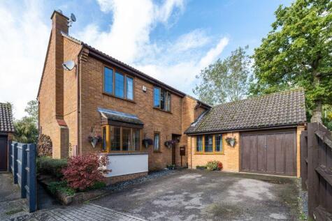 Thirsk Gardens, Bletchley, Milton Keynes