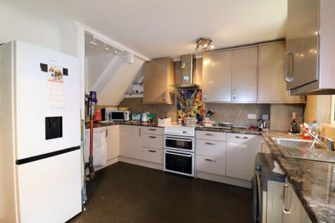 Larch Grove, Bletchley, Milton Keynes