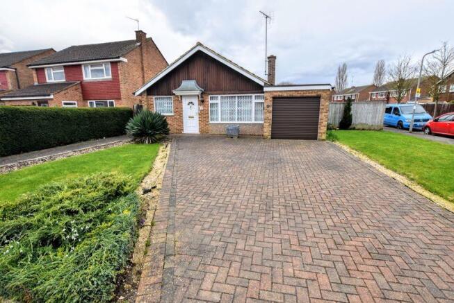 3 Bedroom Bungalow For Sale In Rickley Lane Bletchley Milton Keynes Mk3