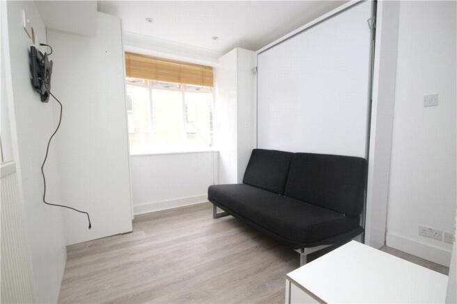 Studio Room