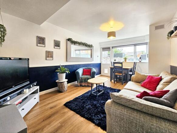 Lounge dining room