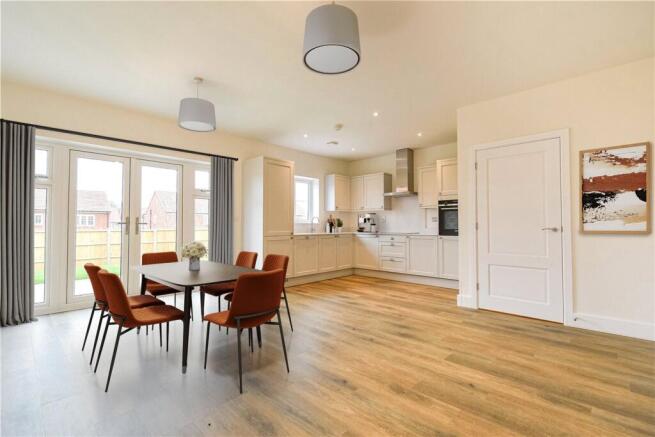 Kitchen/Dining