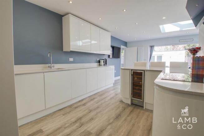 KITCHEN/LIVING VIEW TWO