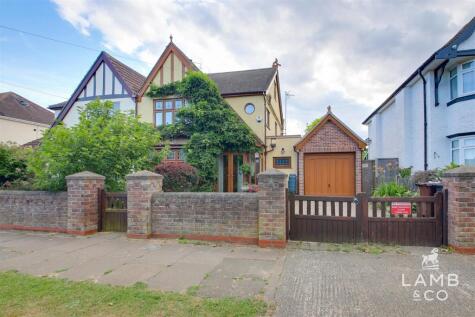 Third Avenue, Clacton-On-Sea