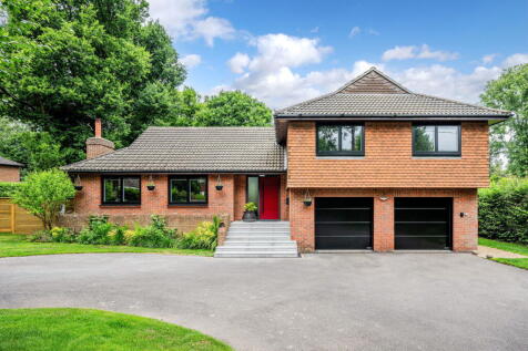 Felcot Road, Felbridge, East Grinstead, RH19 2QA