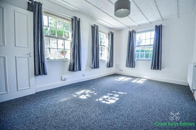 Sitting/Dining Room
