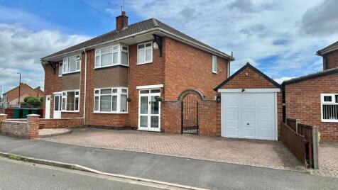 Royal Crescent, Weeford Estate, Coventry, CV3