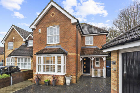 Doulton Close, Harlow, Essex, CM17