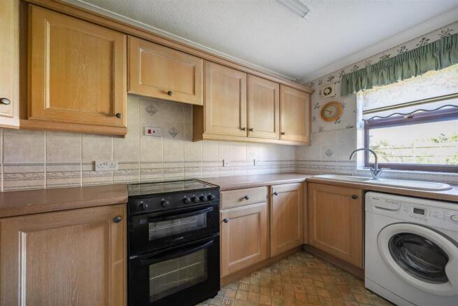 Cherwell Close - Kitchen.jpg