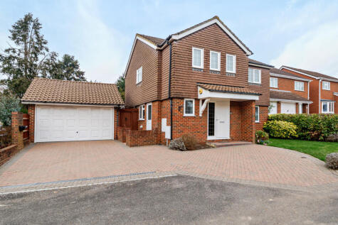 Courtlands Close, Ruislip