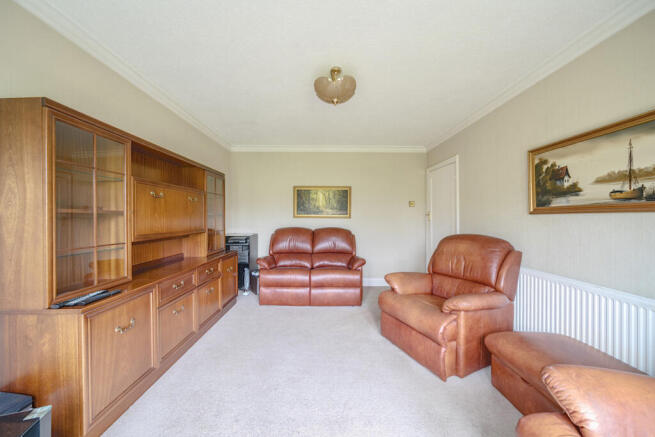 1304599-15-683f60...