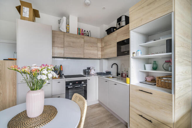 1331500-3-688a443...