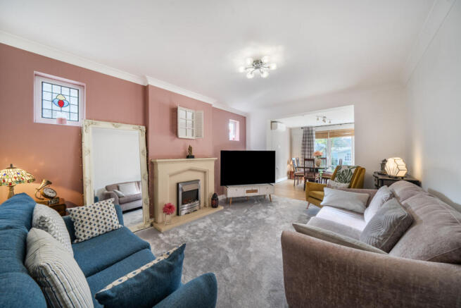 1354588-8-68c3047...