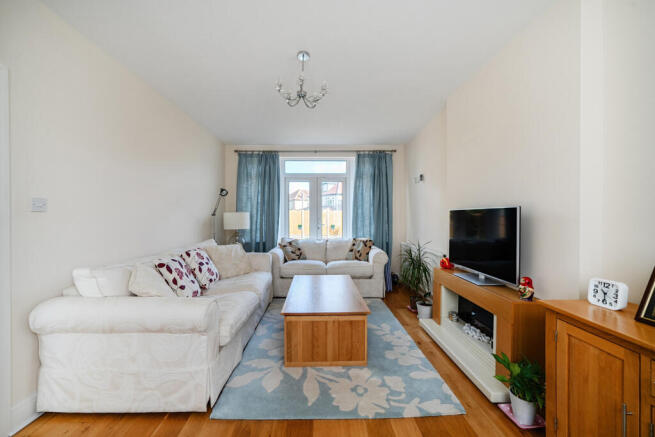 1353623-2-68c2a88...