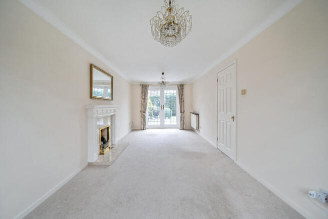 1395613-8-695d170...