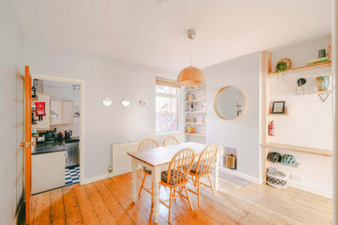 Chessel Street, Bedminster, BS3