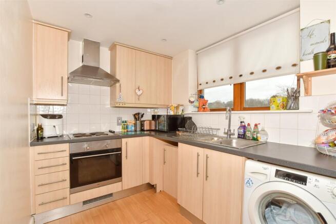 Lounge/Kitchen