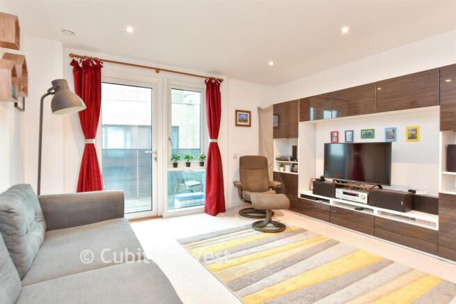 Lounge/ Kitchen/ Diner