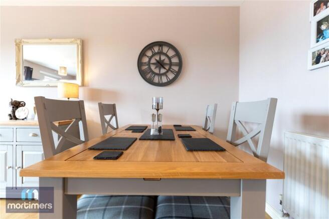 Lounge/Diner