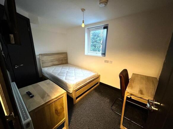 Room 2 .jpg