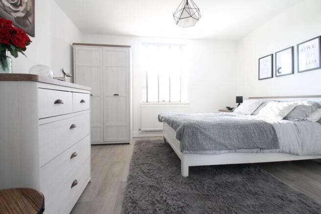ROOM 3 with En Suite