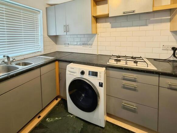 3 e1f4e564-Kitchen 2