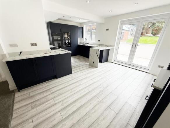 Open Plan Kitchen, Dining & Sitting Room (4).jpg