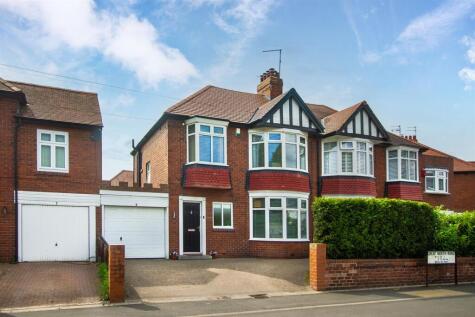 Great North Road, Brunton Park, NE3