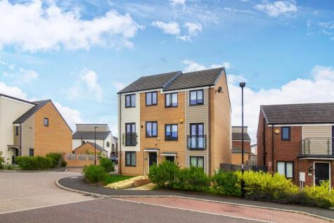 Osprey Walk, Great Park, NE13