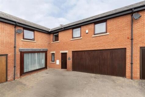 Hawthorn Grange, Brunton Lane, NE13