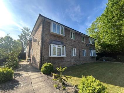 Manor House Croft, Leeds, West Yorkshire, LS16