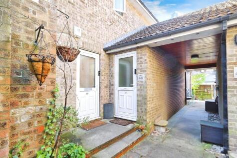 Manor House Croft, Leeds, West Yorkshire, LS16