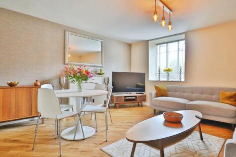 Buslingthorpe Lane, LEEDS, West Yorkshire, LS7