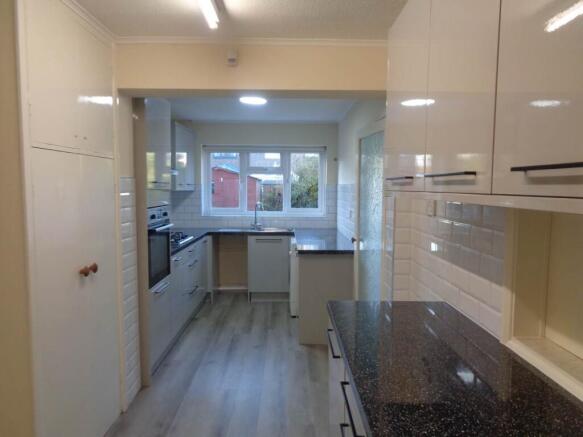 Shirley Close 18 Kit