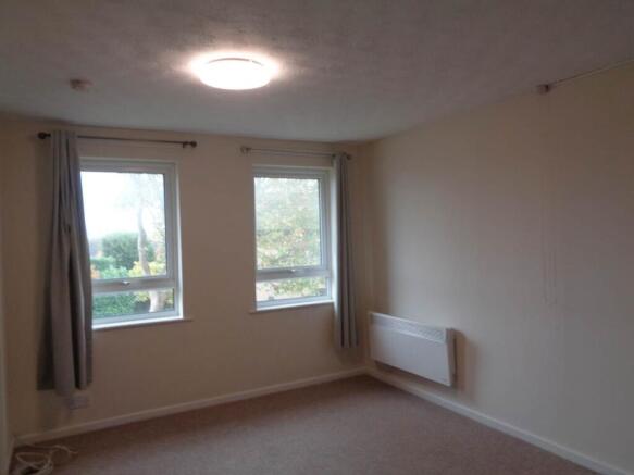 Litle Meadow 44 Livi