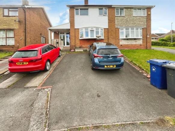 car reg taken out .jpg